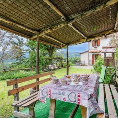 Сasa de vacaciones La Casina Di Lonnano